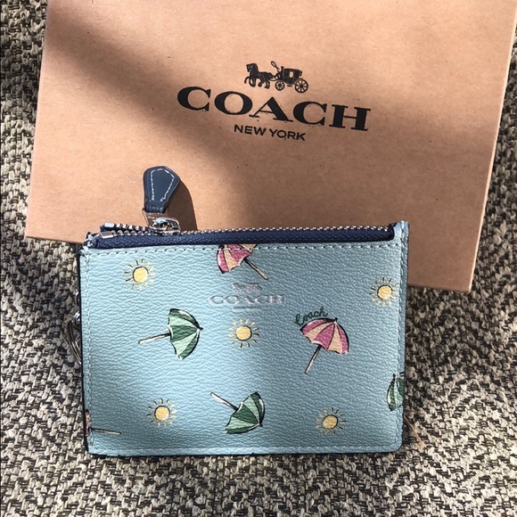 Coach Accessories - ☔️Coach Card Key Holder PRICE FIRM